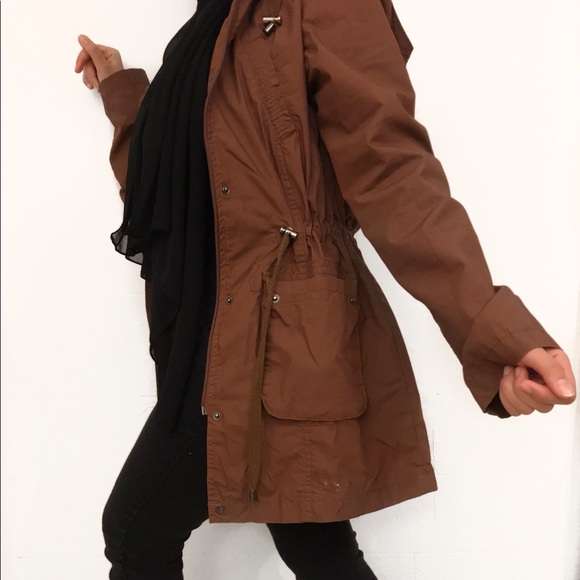 A SUZY SHIER BROWN LIGHT COAT - Picture 1 of 6